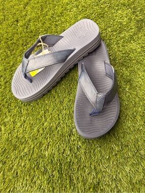 Coface Men’s Flip Flop Sandals Size 11 Comfort Arch Support Beach Slides NWT